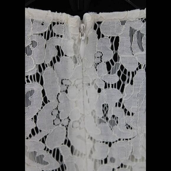 VICI WHITE LACE KNOT CROP DRAPE SLEEVE BLOUSE SIZE MEDIUM STUNNING - Picture 6 of 8